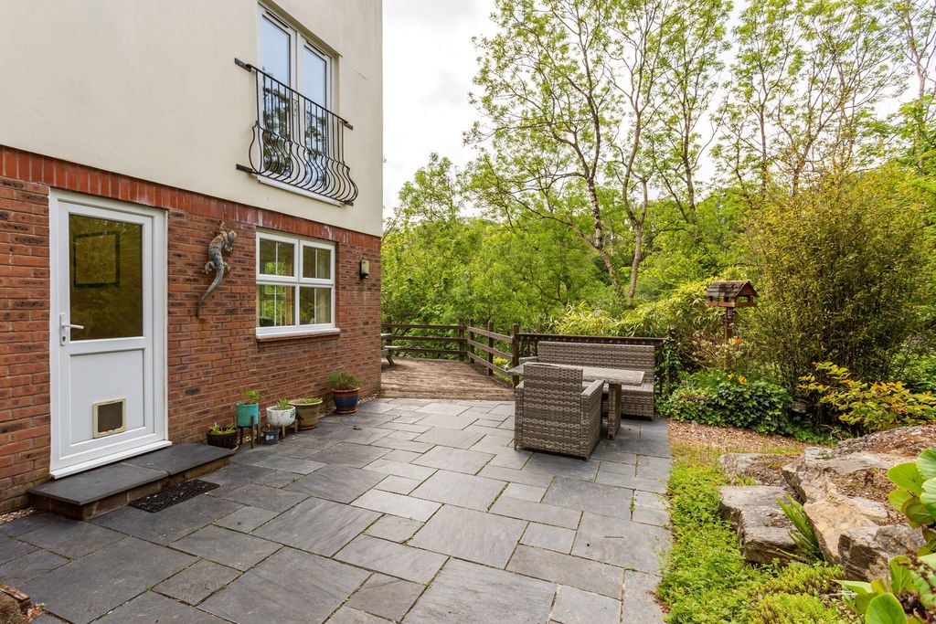 Additional image 27 of 5 bed detached house for saleSpeedwell Close, Bideford EX39