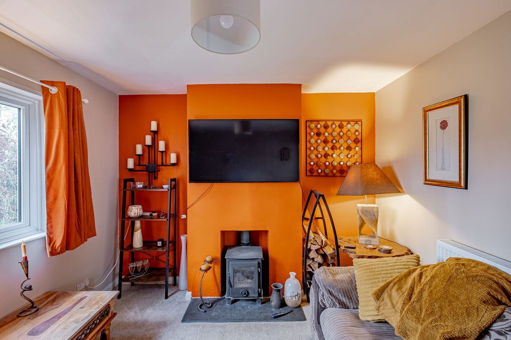 Property photo 3 of 22