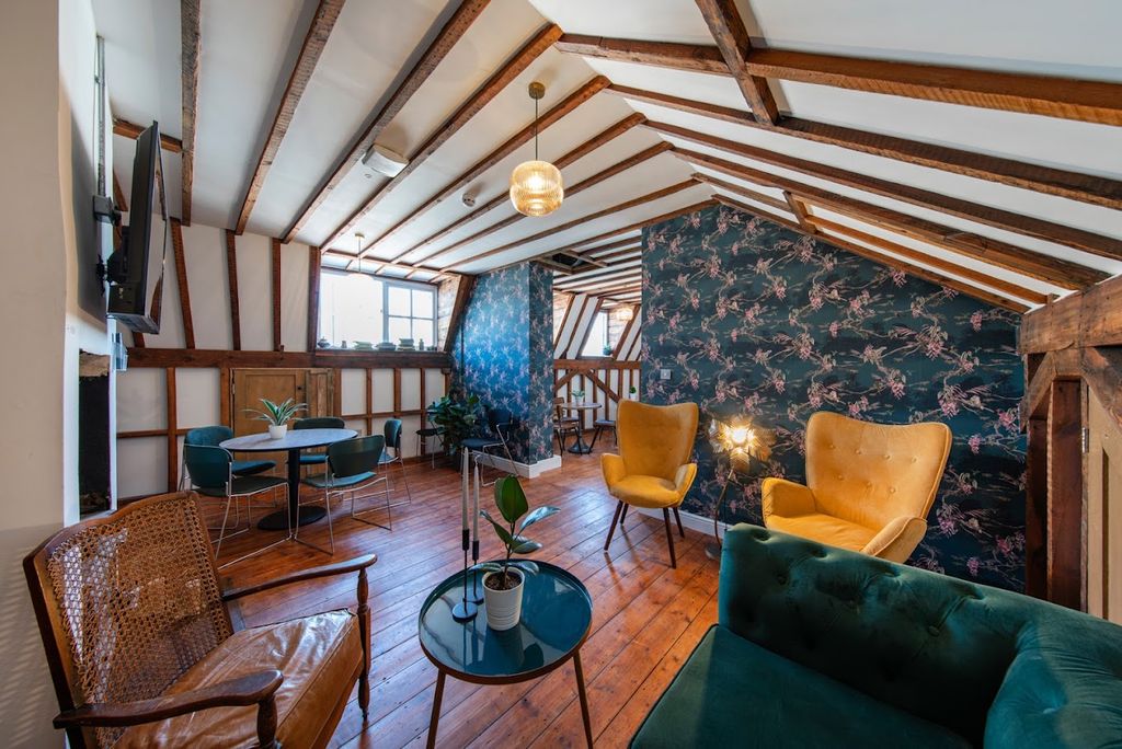 Property photo 1 of 13