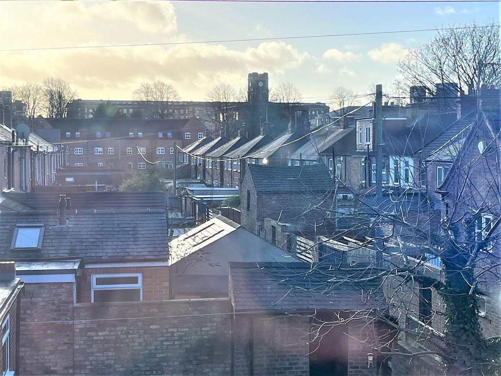 Property photo 3 of 17 3.Jpg