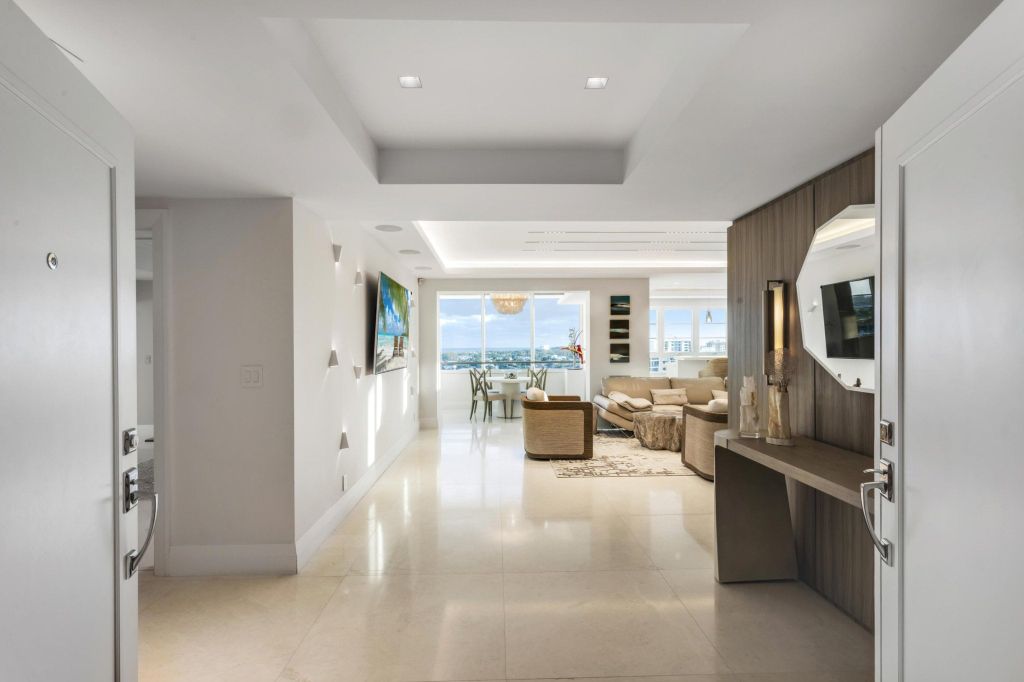 Property photo 3 of 10 <Alttext/>