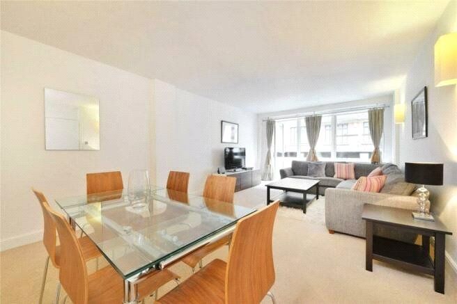 Property photo 3 of 13 A08J300000Aplg4Iab_Mal240273_13.Jpg