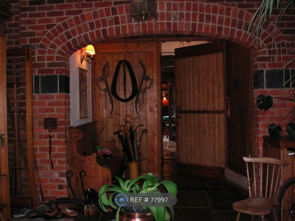 Property photo 3 of 11 Entrance To Stable
