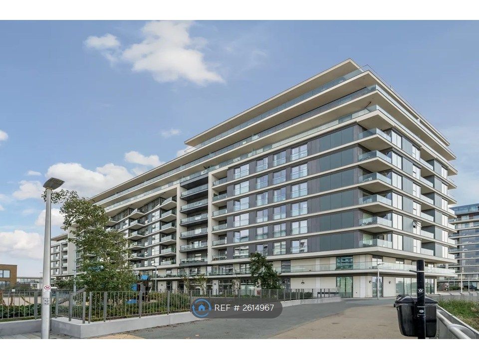 Property photo 1 of 16 Facade