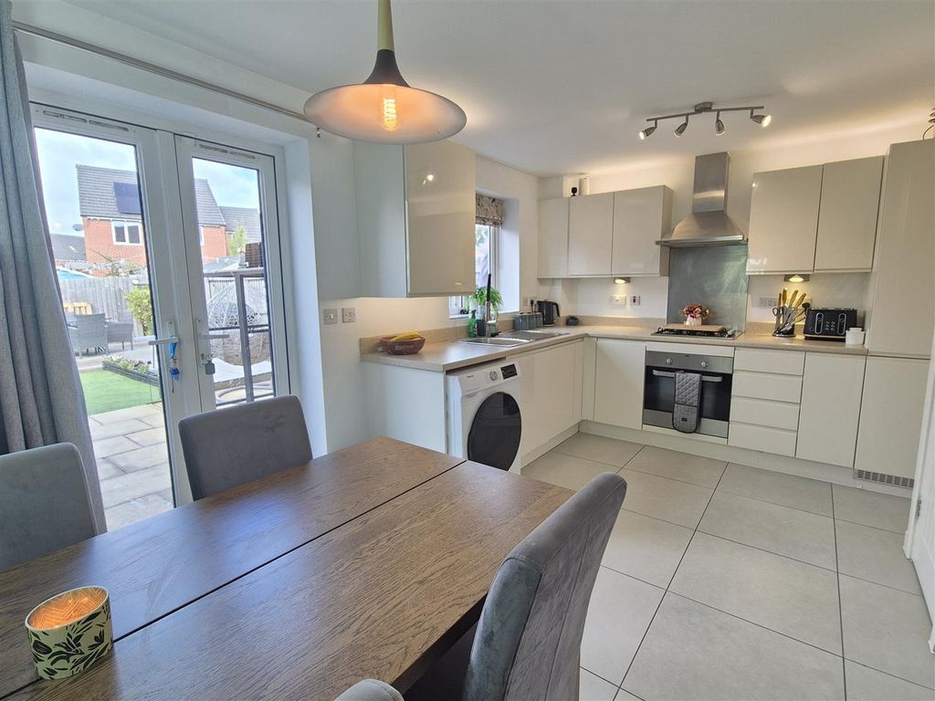 Property photo 2 of 18 Open Plan Kitchen/Diner