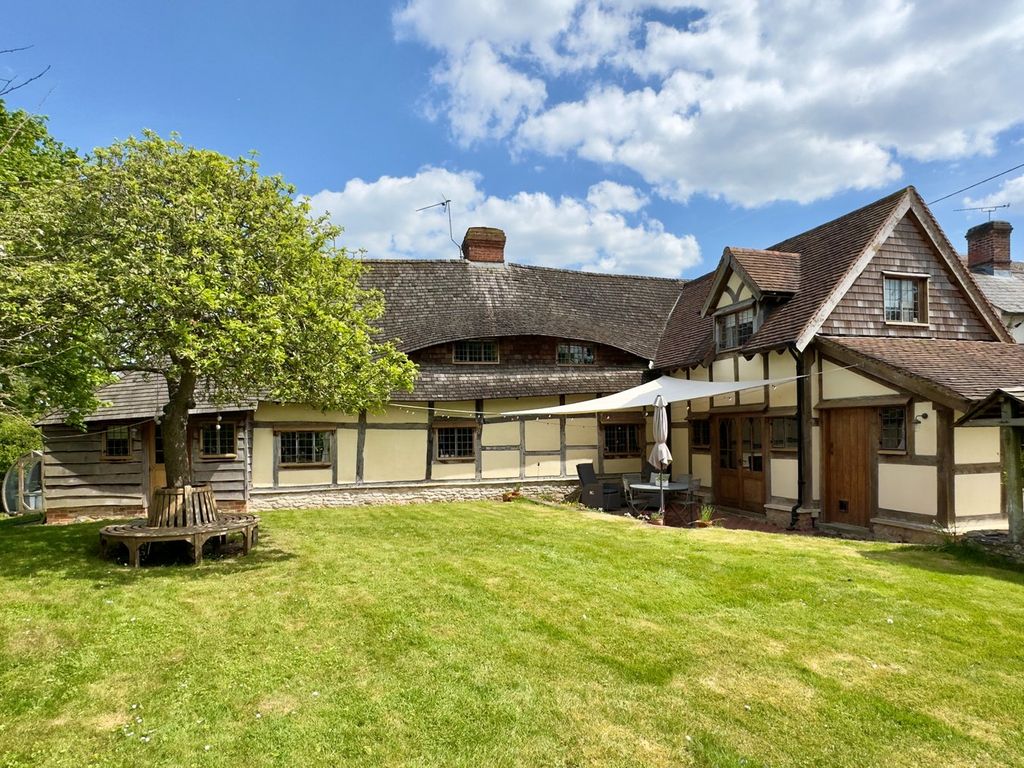 Property photo 1 of 25