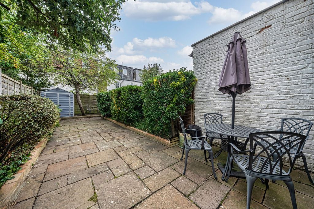 Property photo 3 of 10