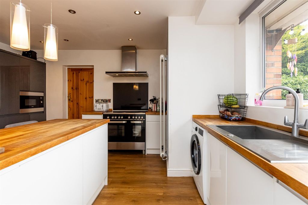 Property photo 2 of 22 Img_3106.Jpg