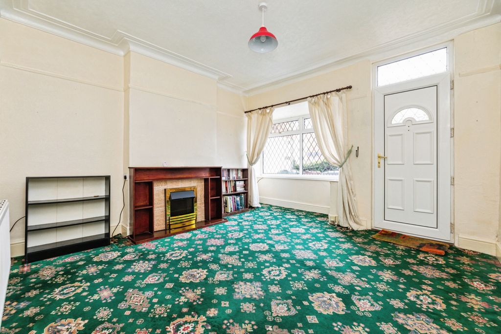 Property photo 3 of 19 2A8A6165