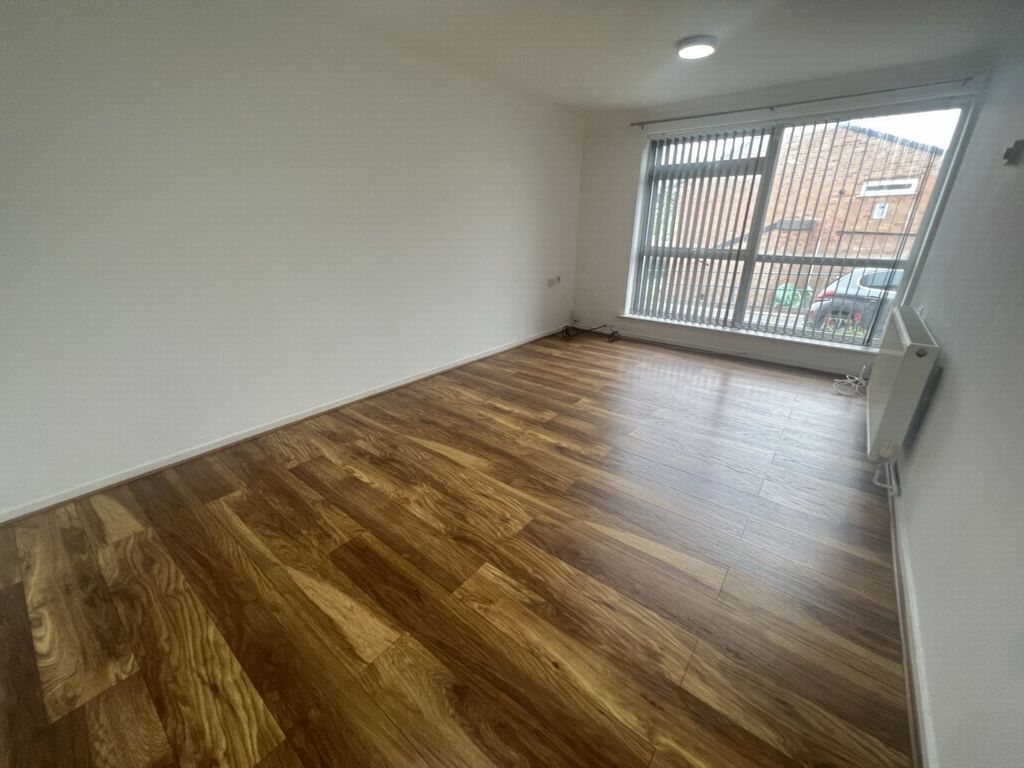 Property photo 2 of 5 Photo 2