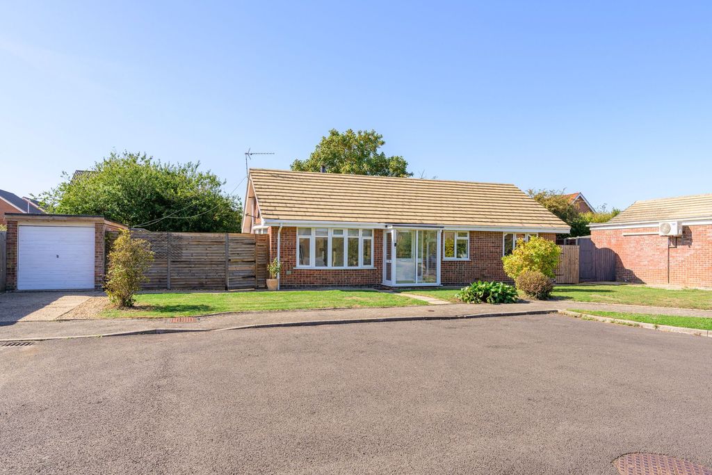 Property photo 1 of 24
