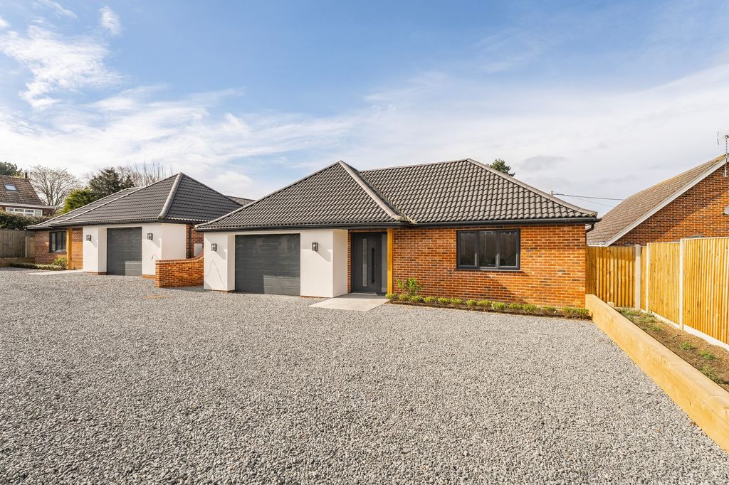 Property photo 1 of 23