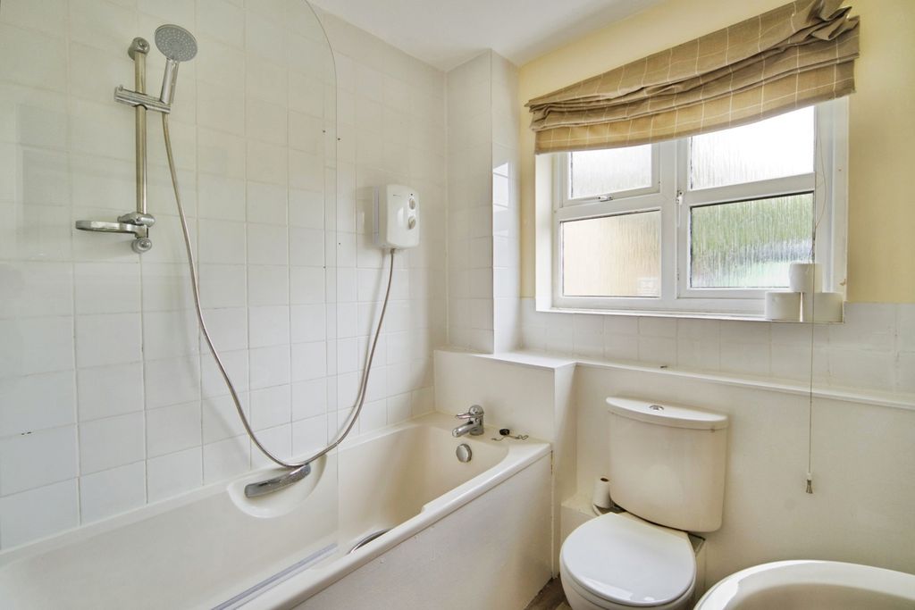 Property photo 3 of 12 Pbox-Img.Jpg