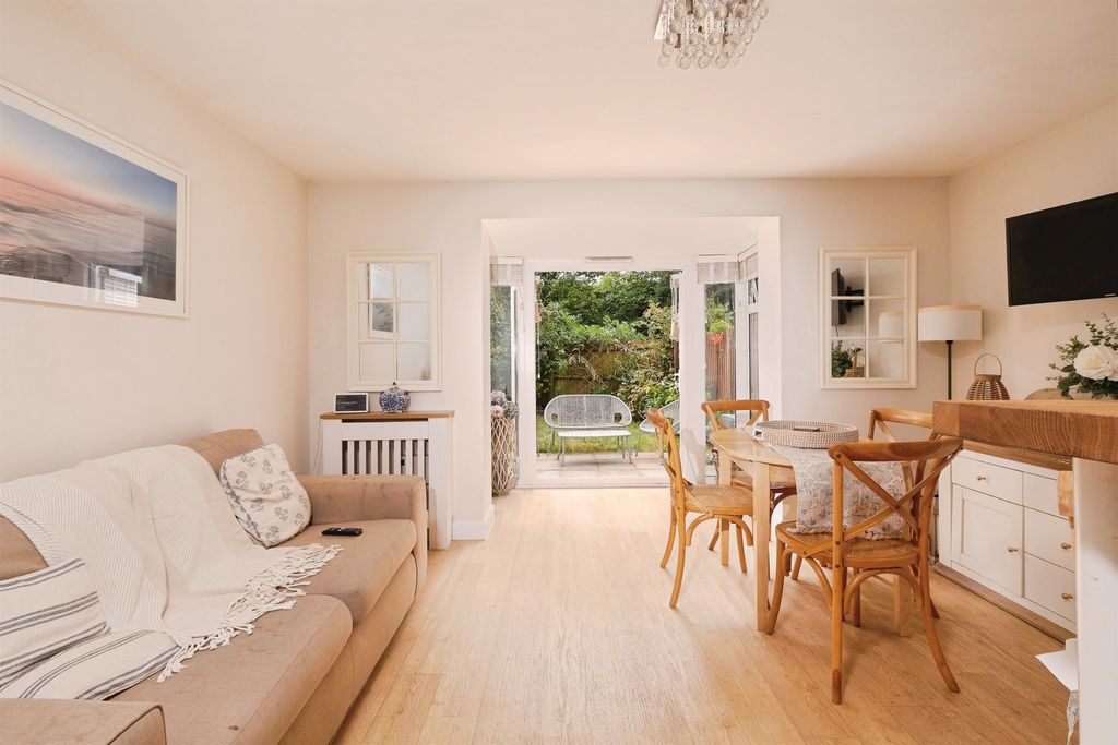 Additional image 4 of 4 bed semi-detached house for saleJasper Tudor Crescent, Llanfoist, Abergavenny NP7