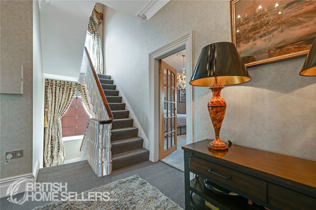 Additional image 9 of 3 bed flat for saleLiverpool Road, Southport, Merseyside PR8