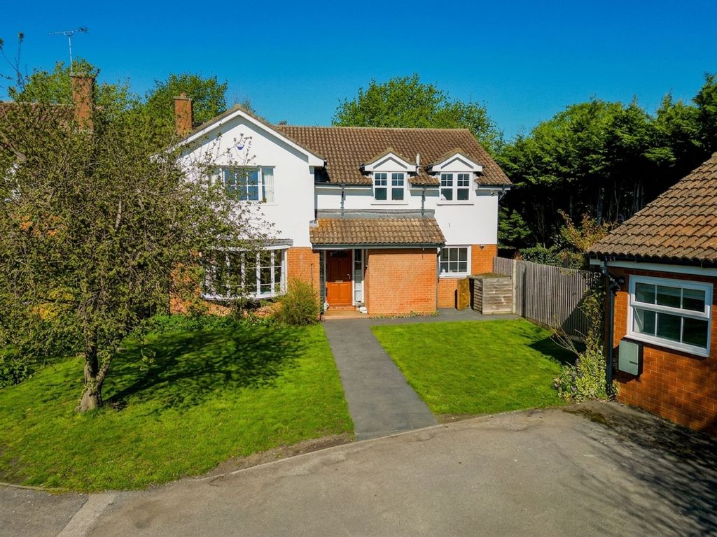 Property photo 1 of 27
