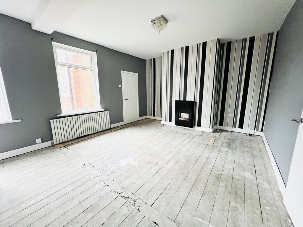 Property photo 2 of 8 Img_4811