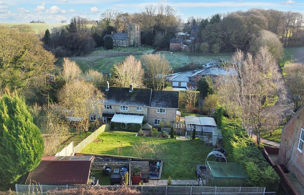 Property photo 2 of 31 Dji_0878