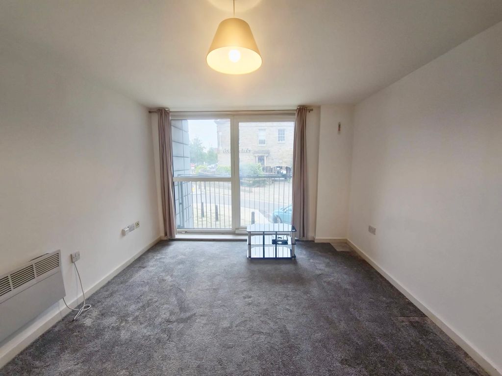 Property photo 2 of 7