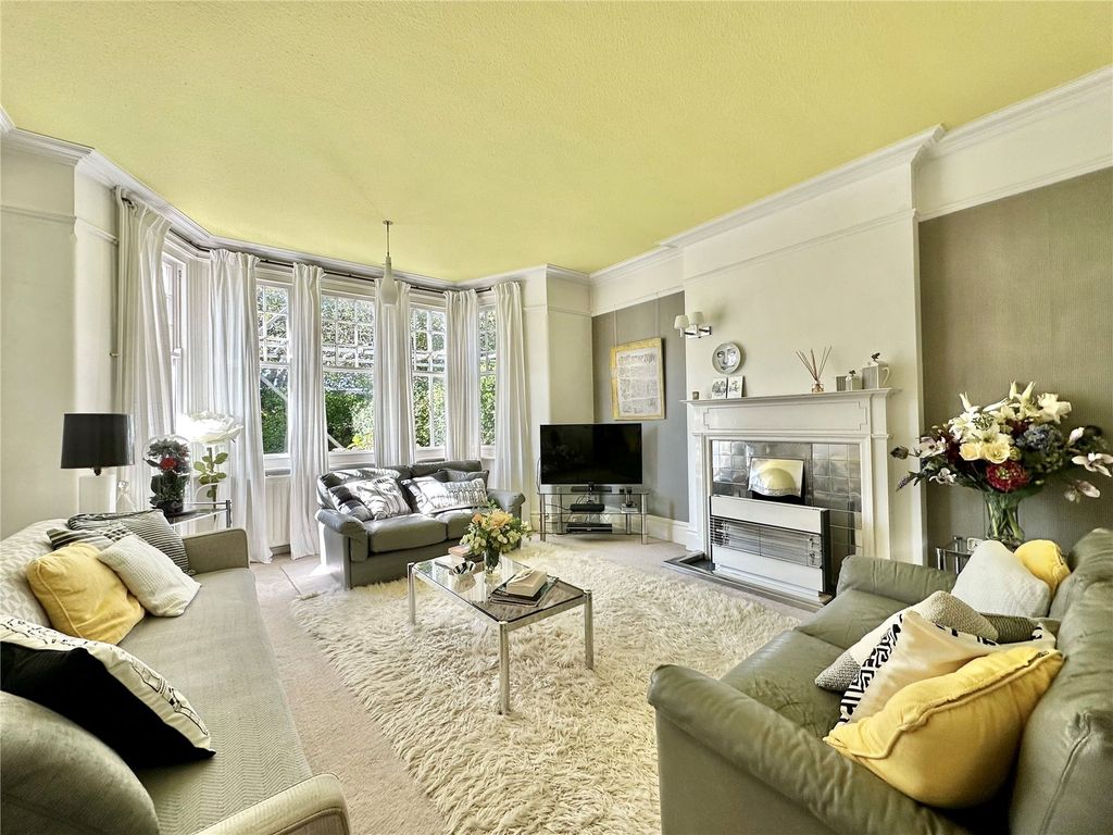 Property photo 2 of 21 Picture No. 20