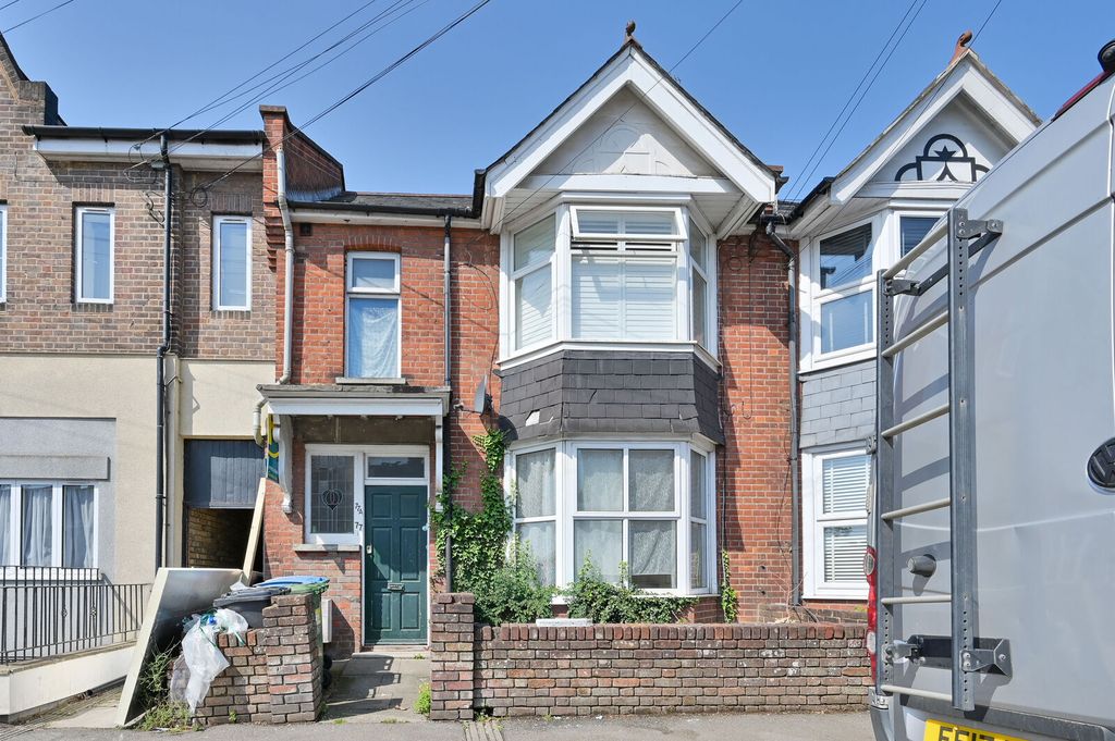 Property photo 1 of 14