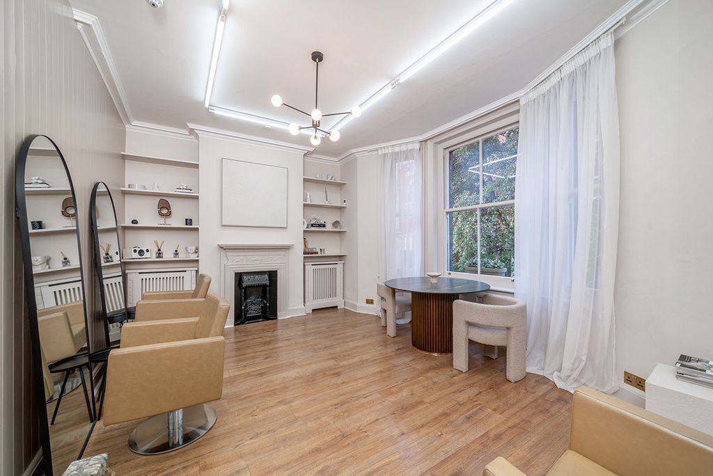 Property photo 2 of 10 Picture 2