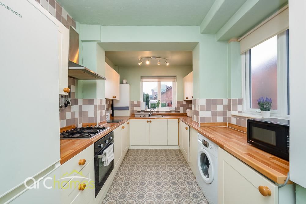 Property photo 3 of 28 Dsc09768-Edit.Jpg