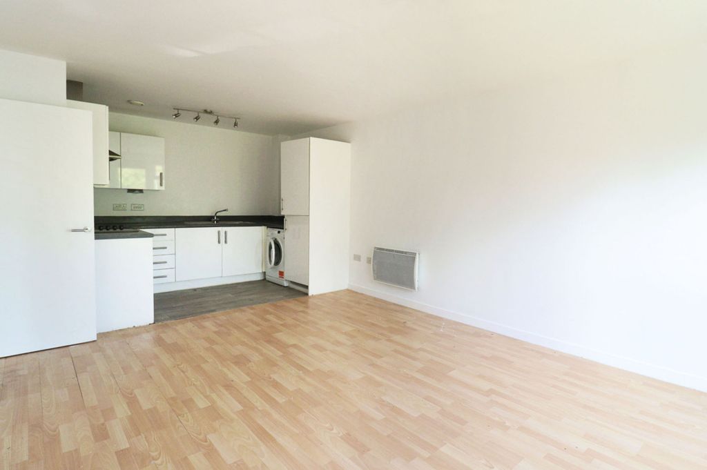 Property photo 3 of 10 Picture No. 26