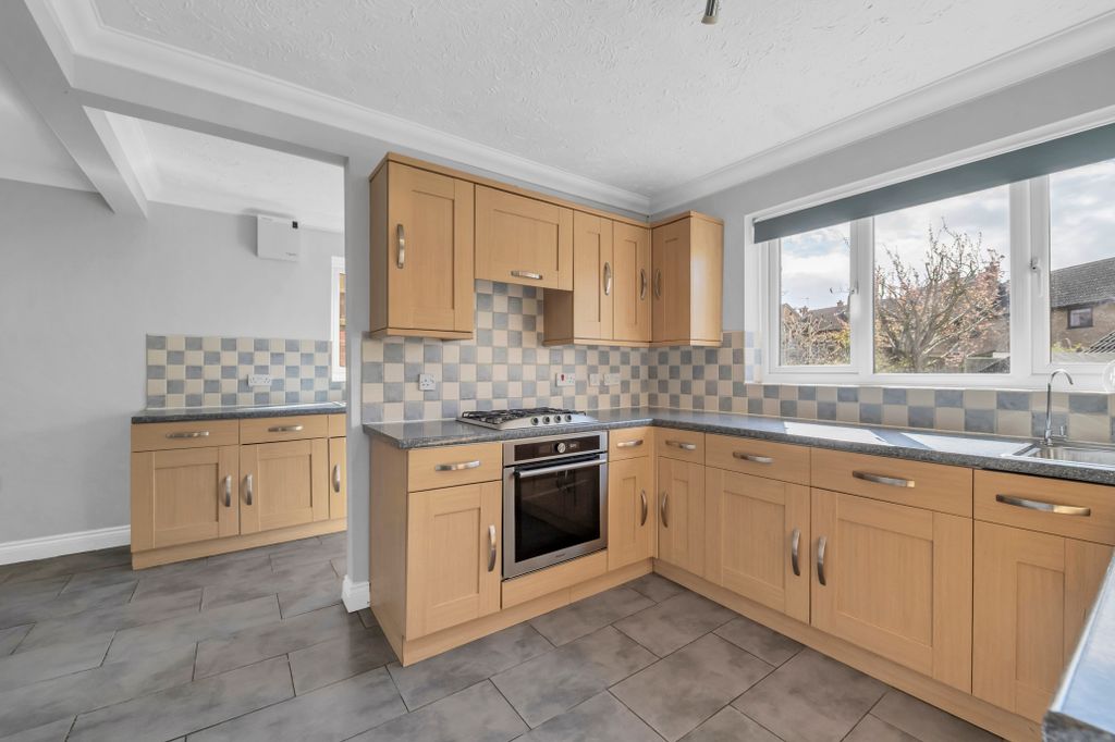 Property photo 3 of 25 Dcp_5566