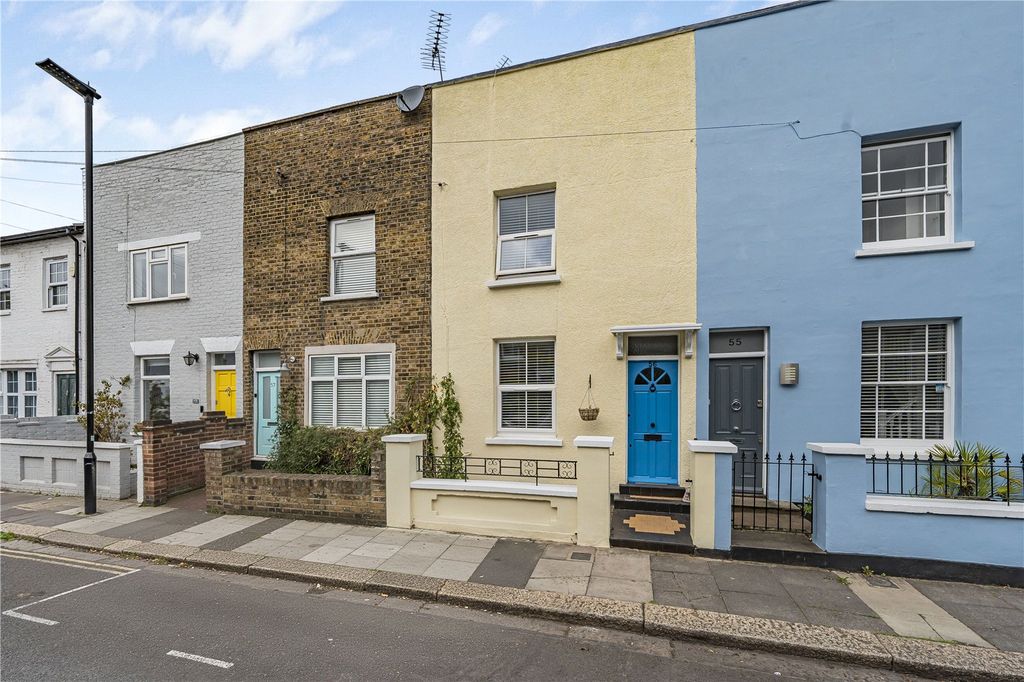 Additional image 20 of 2 bed terraced house for saleOrchard Road, Brentford TW8