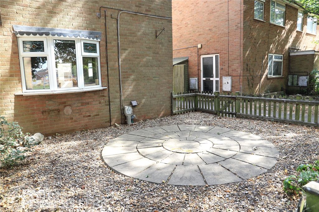 Property photo 2 of 23 21