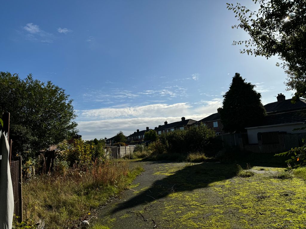 Property photo 2 of 3
