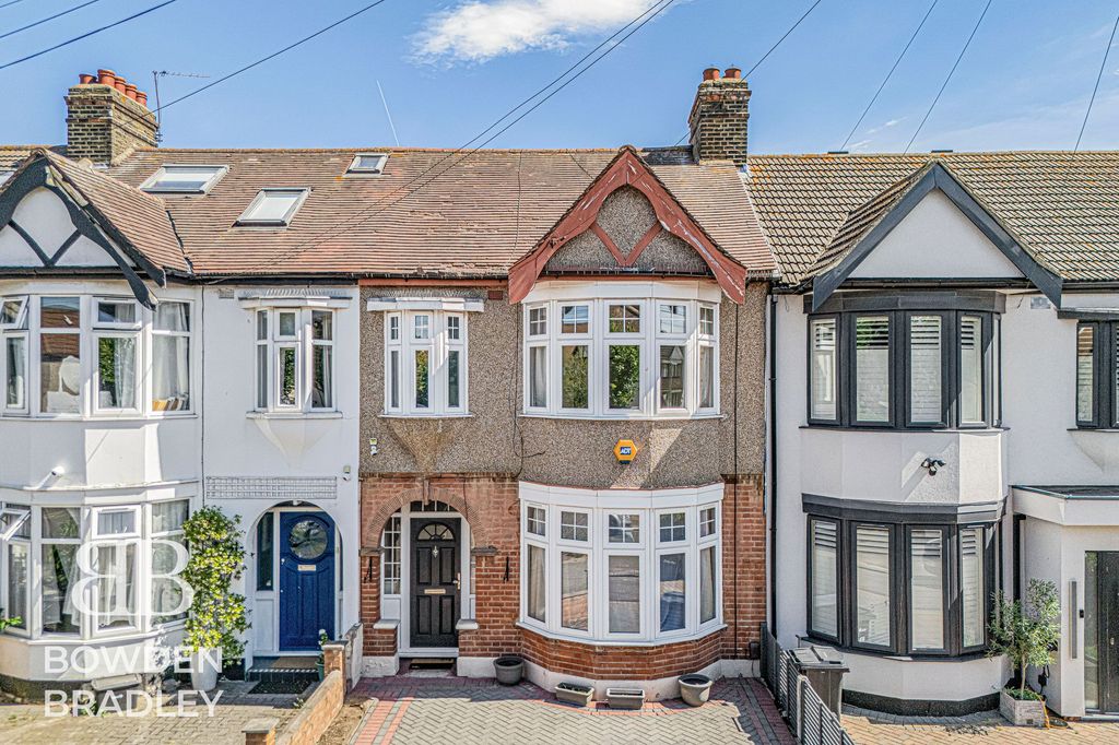 Property photo 1 of 16