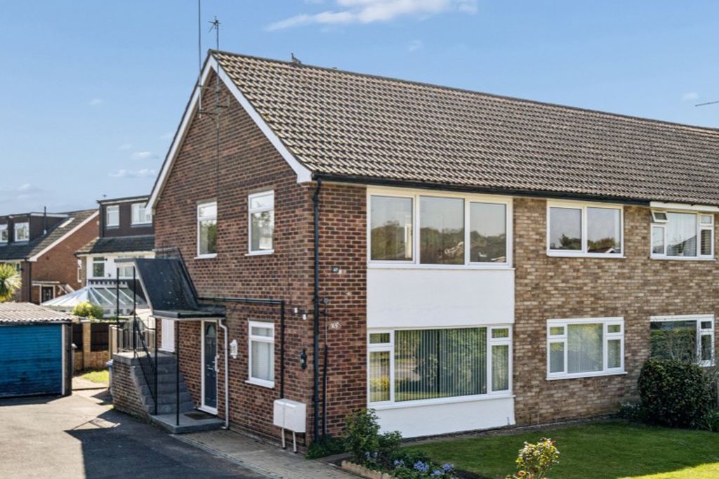 Property photo 1 of 11 Photo 12