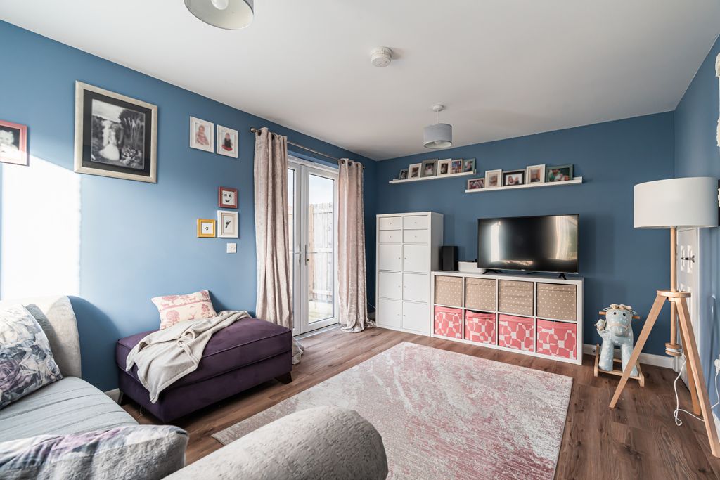 Property photo 2 of 24 Property Image 2