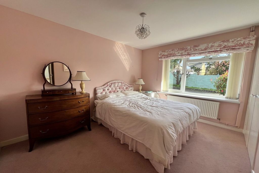 Additional image 11 of 2 bed detached bungalow for saleNorth Street, Abergavenny NP7