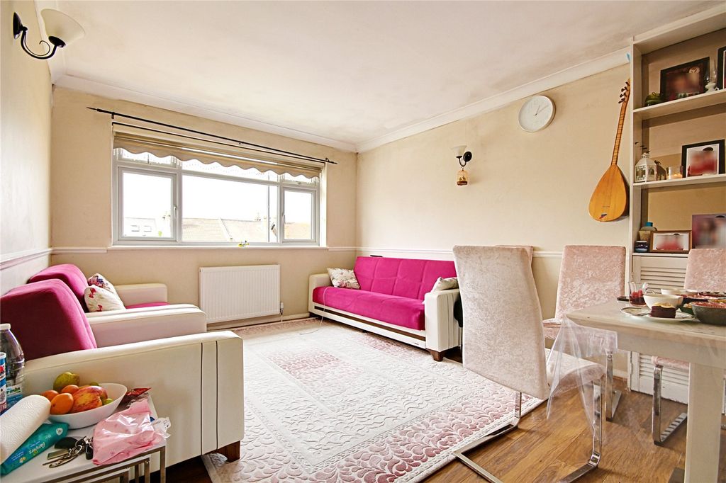 Property photo 1 of 8 Picture No. 07