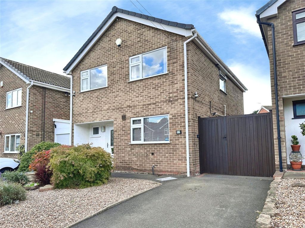 Property photo 1 of 19 Picture No. 01