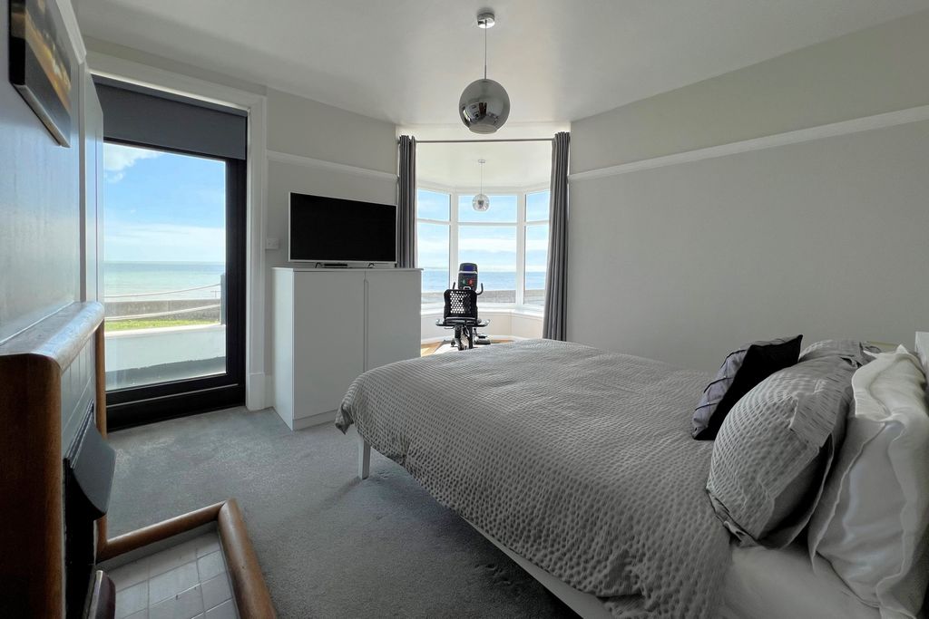 Additional image 4 of 2 bed flat for saleSandown Road, Deal CT14