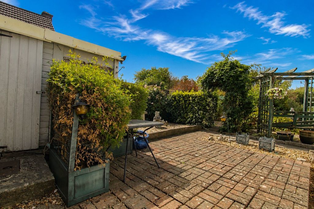 Property photo 2 of 14 Picture No. 01