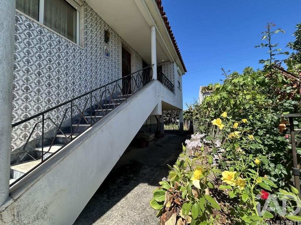Property photo 2 of 26