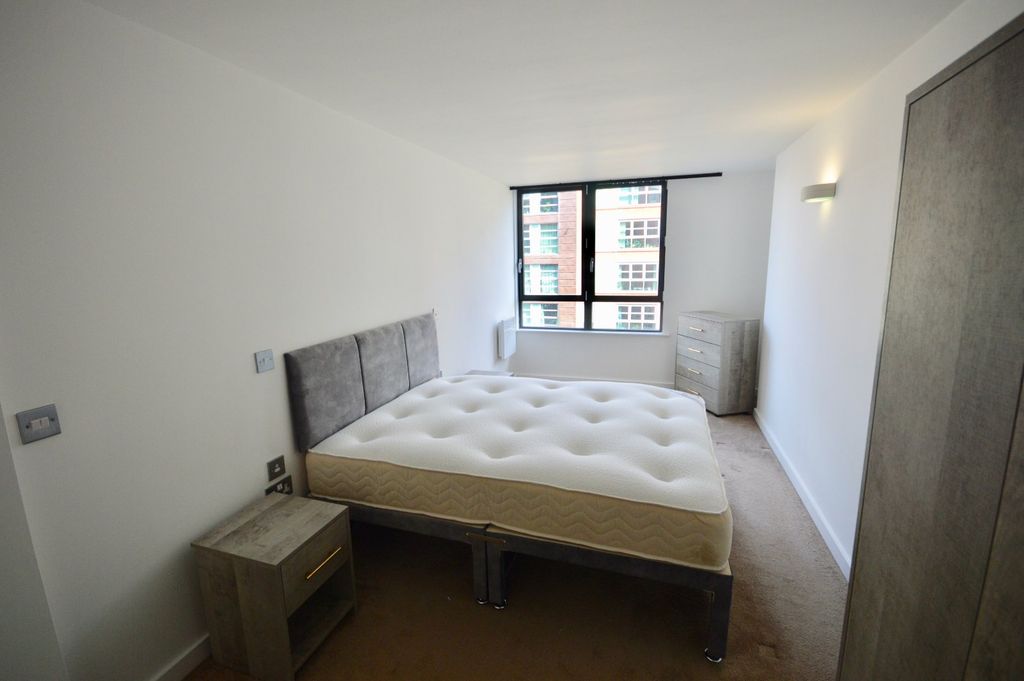 Property photo 3 of 14 Picture No. 27