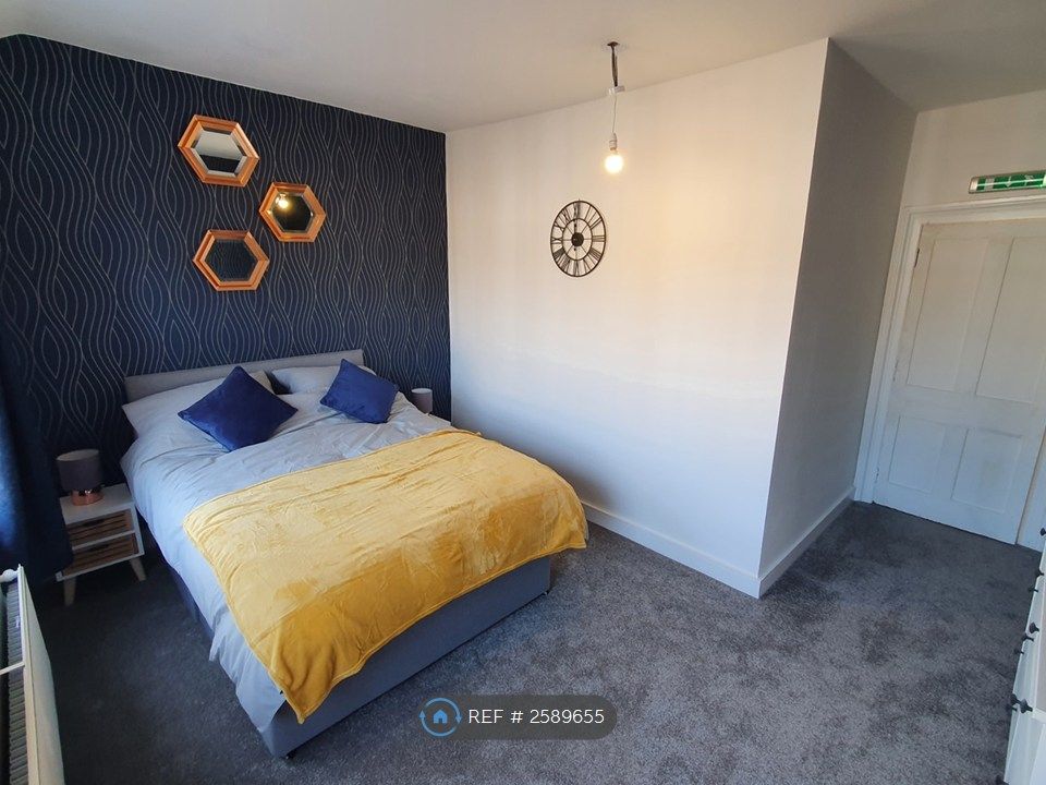 Property photo 1 of 22 Bedroom 1 - Double