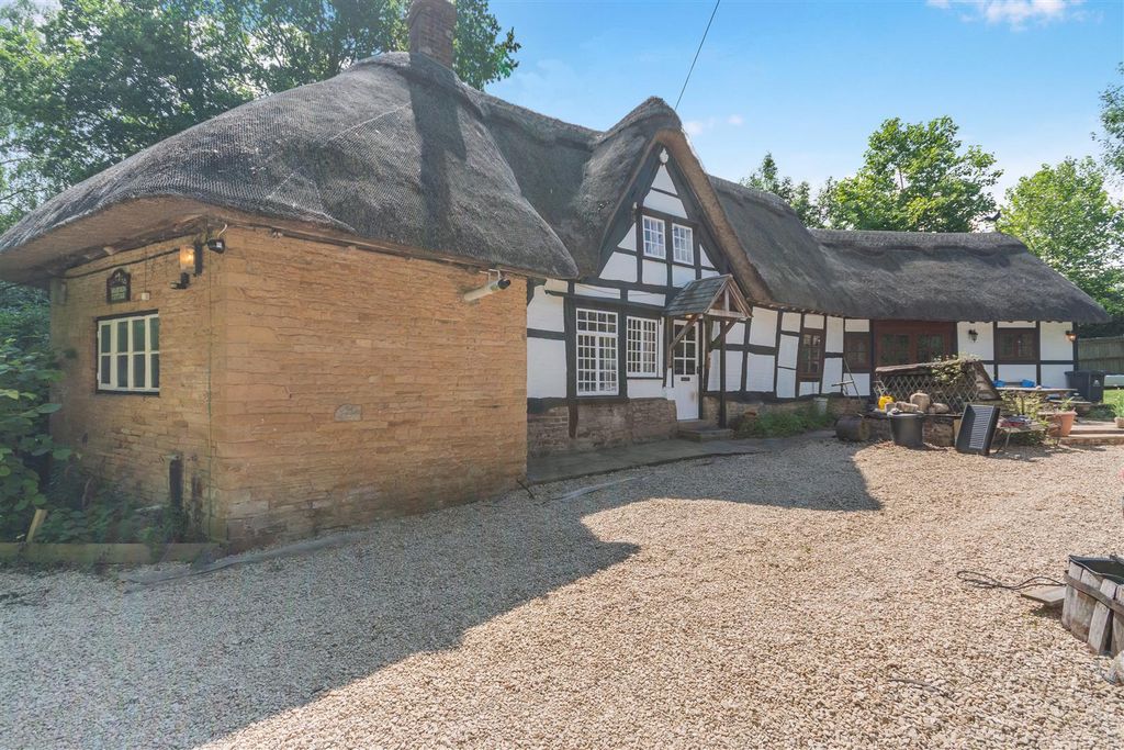 Property photo 1 of 25