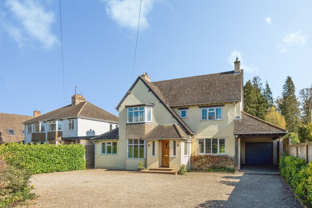 Property photo 1 of 32