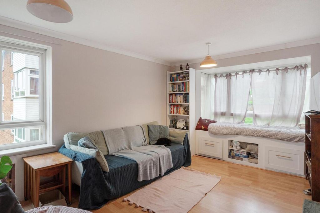 Property photo 2 of 11 Picture No. 07