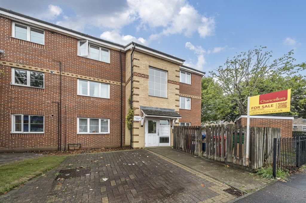 Property photo 1 of 16 External View