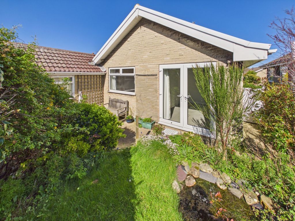 Property photo 1 of 21