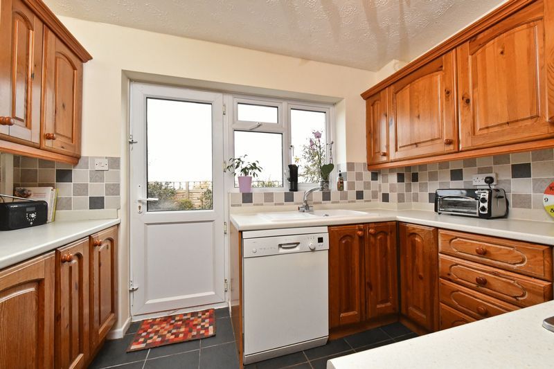 Property photo 3 of 15 Kitchen