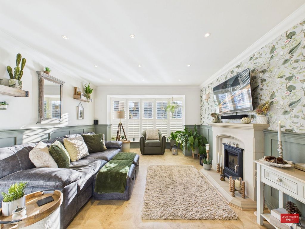 Property photo 3 of 29